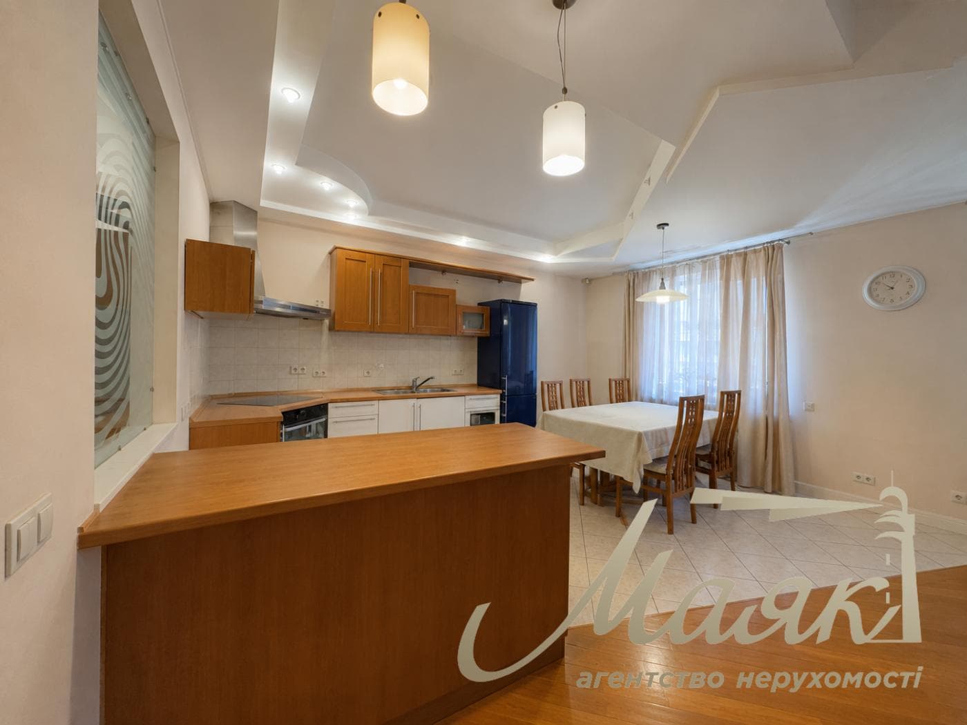 Продажа 3-х комнатной квартиры, Драгомирова, 4, Печерск, Центр!