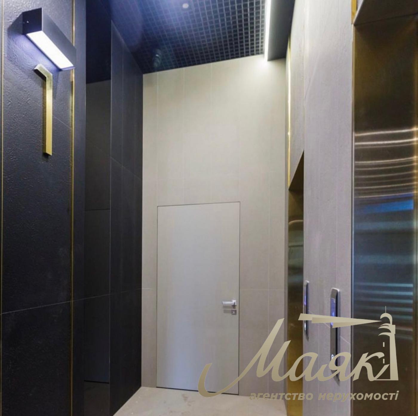 Sale of 3-room apartment (108m2) in Residential Concept House, Vladimirskaya St., 86a