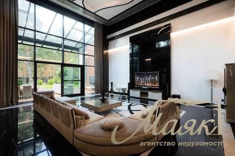 Оренда будинку 600м2 у СМТ Козин, Обухівський напрямок, Київська область