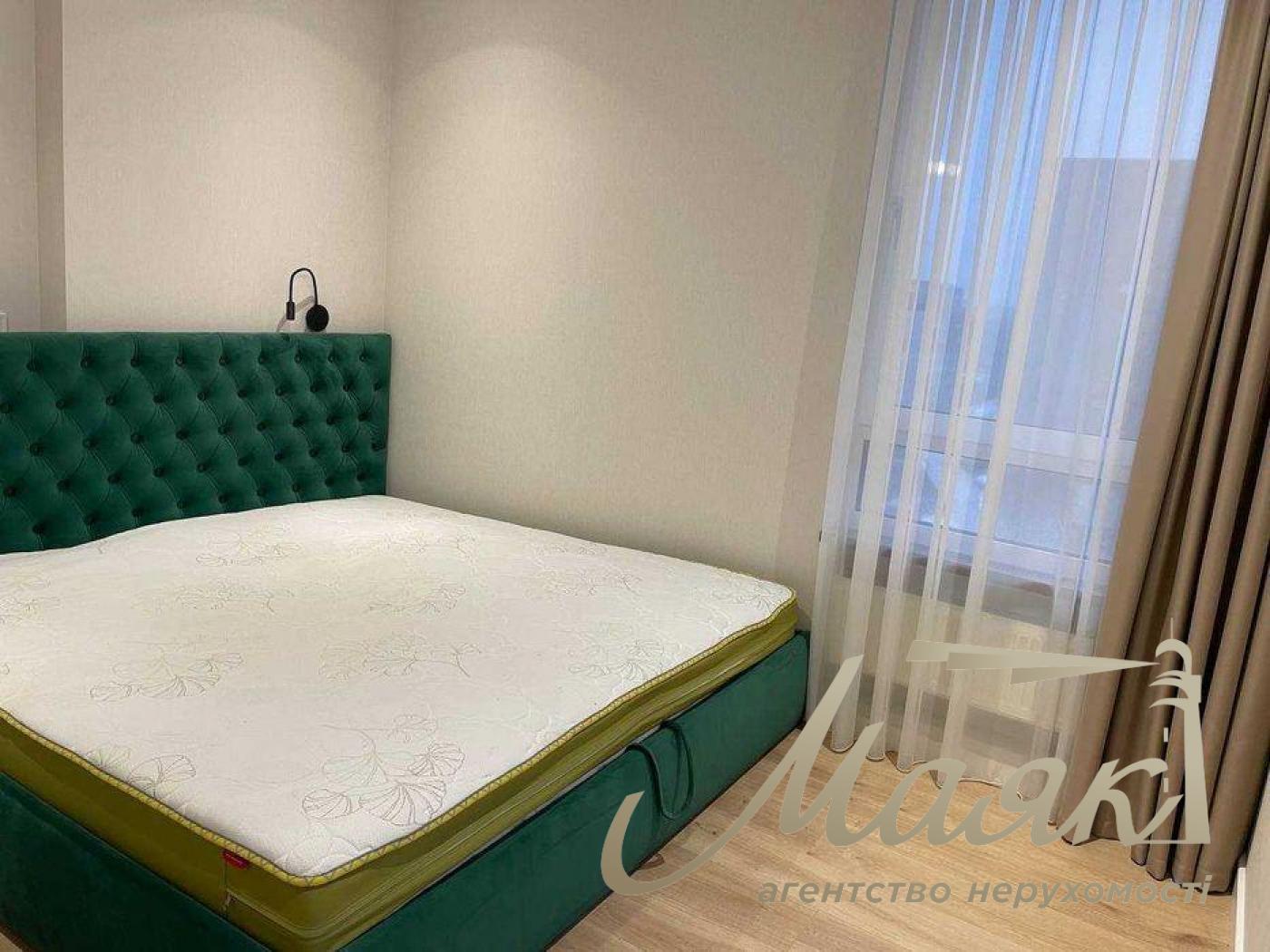 Продажа 3-комнатной квартиры ЖК Файна Таун, ул. Салютная