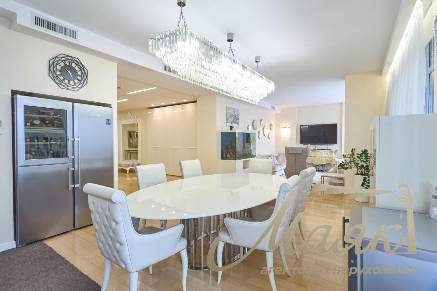 5-room family apartment for sale in the upscale Novopecherskie Lipki residential complex, Andriy Verkholyad/Dragomirov Street, Pechersk, Kyiv