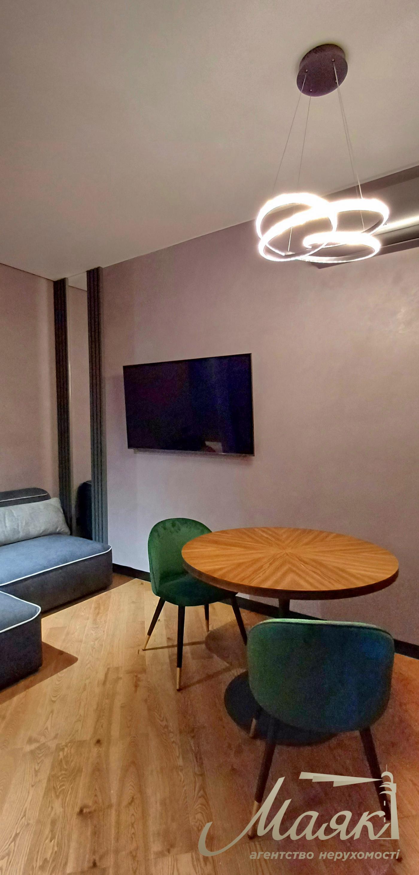 Sale of 1-room apartment 46 m2 with a terrace in the residential complex Delmar, Dragomirova st.