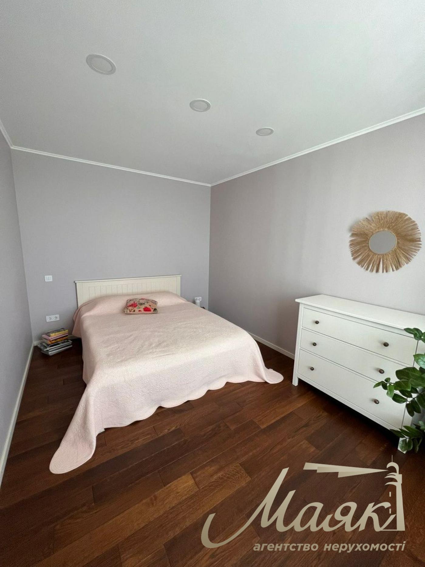 Продаж 3-кімнатної квартири, ЖК Зарічний, 62м², стм. Славутич, Дніпровський район, Київ