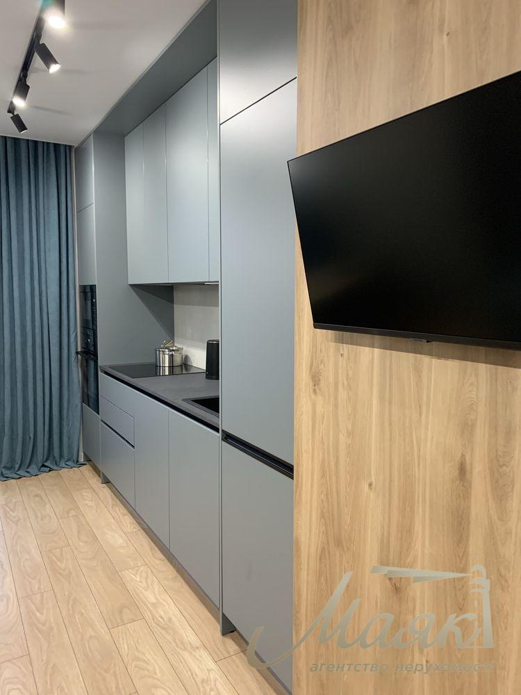 Продаж сучасної квартири 38 м² з дизайнерським ремонтом у ЖК Файна Таун, Шевченківський