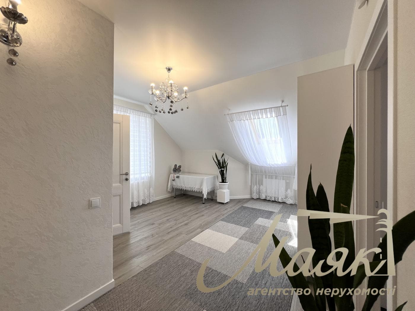 Rent 3-storey house 177m2, s.Skibin, Brovarsky district