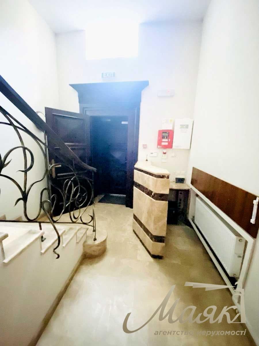 Оренда офісу (180 м²) у центрі, вул. Володимирська, 23А