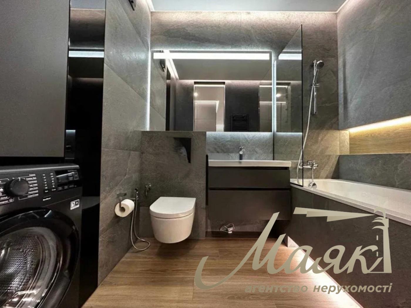 For sale view apartment 50m2 in the LCD "French Quarter 2" str. Predslavinskaya with a view of Pechersk.