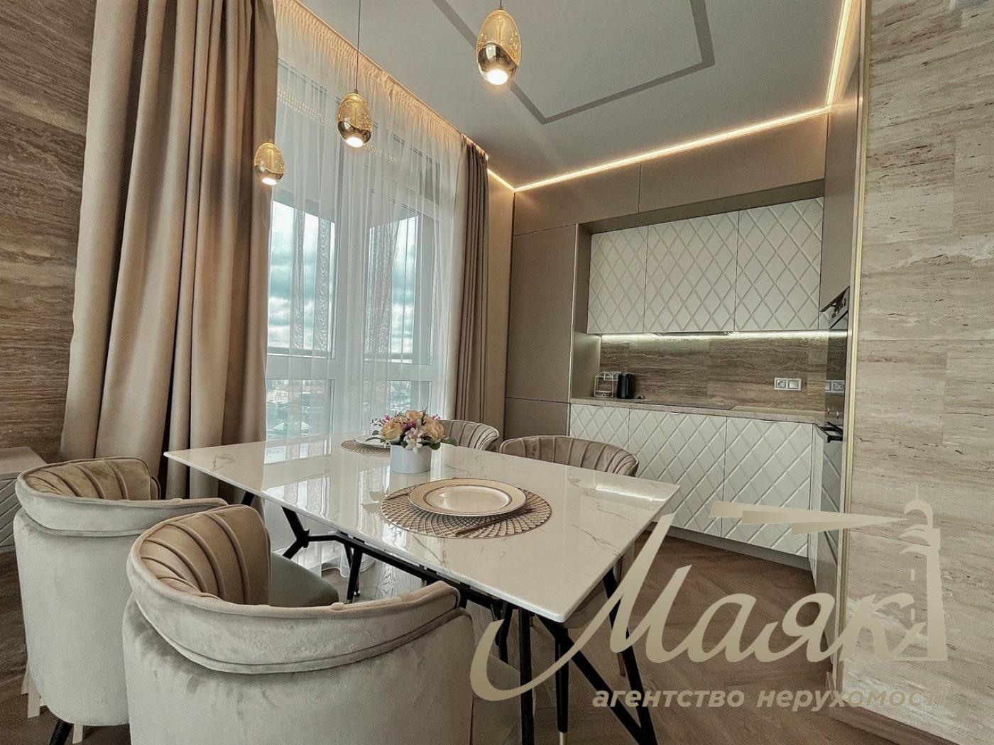 Аренда 3к квартира 86м2 Французский Квартал 2