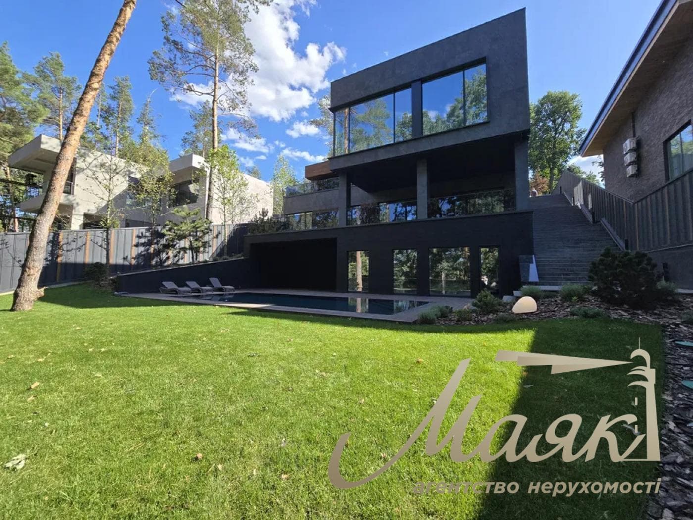 Продаж 3-поверхового будинку площею 350 м², Ходосівка, КГ «Нова Ходосівка»