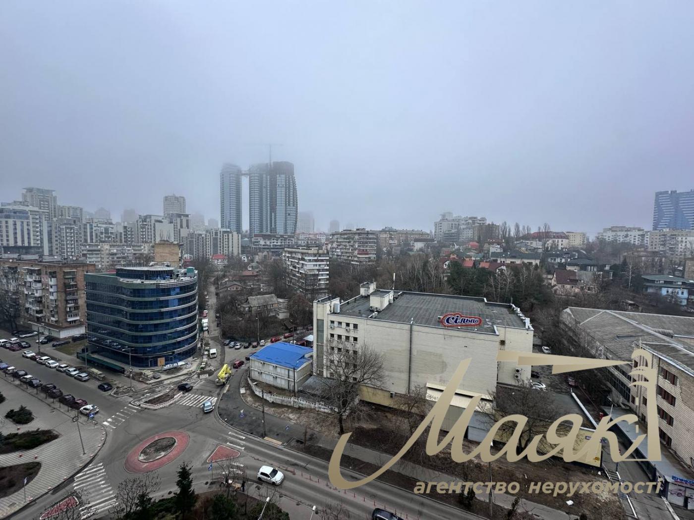 Продажа видовой 1-комнатной квартиры, 75 м2 в ЖК Central Park, Джона Маккейна, Кудри, Печерск