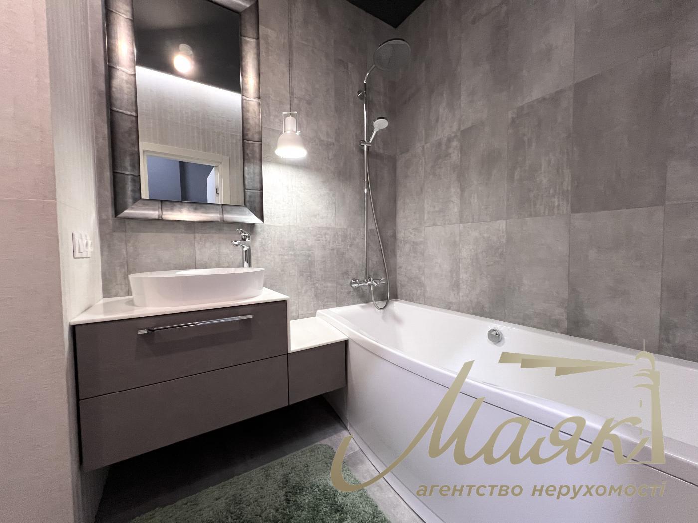 Продаж 2-х рівневої квартири 171м2, Шевченківський район