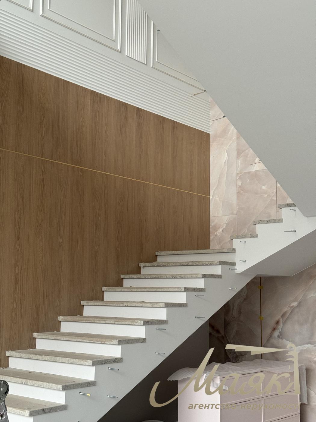 Clinic for sale in LCD French Quarter 2, Predslavynska street, Center, Kiev