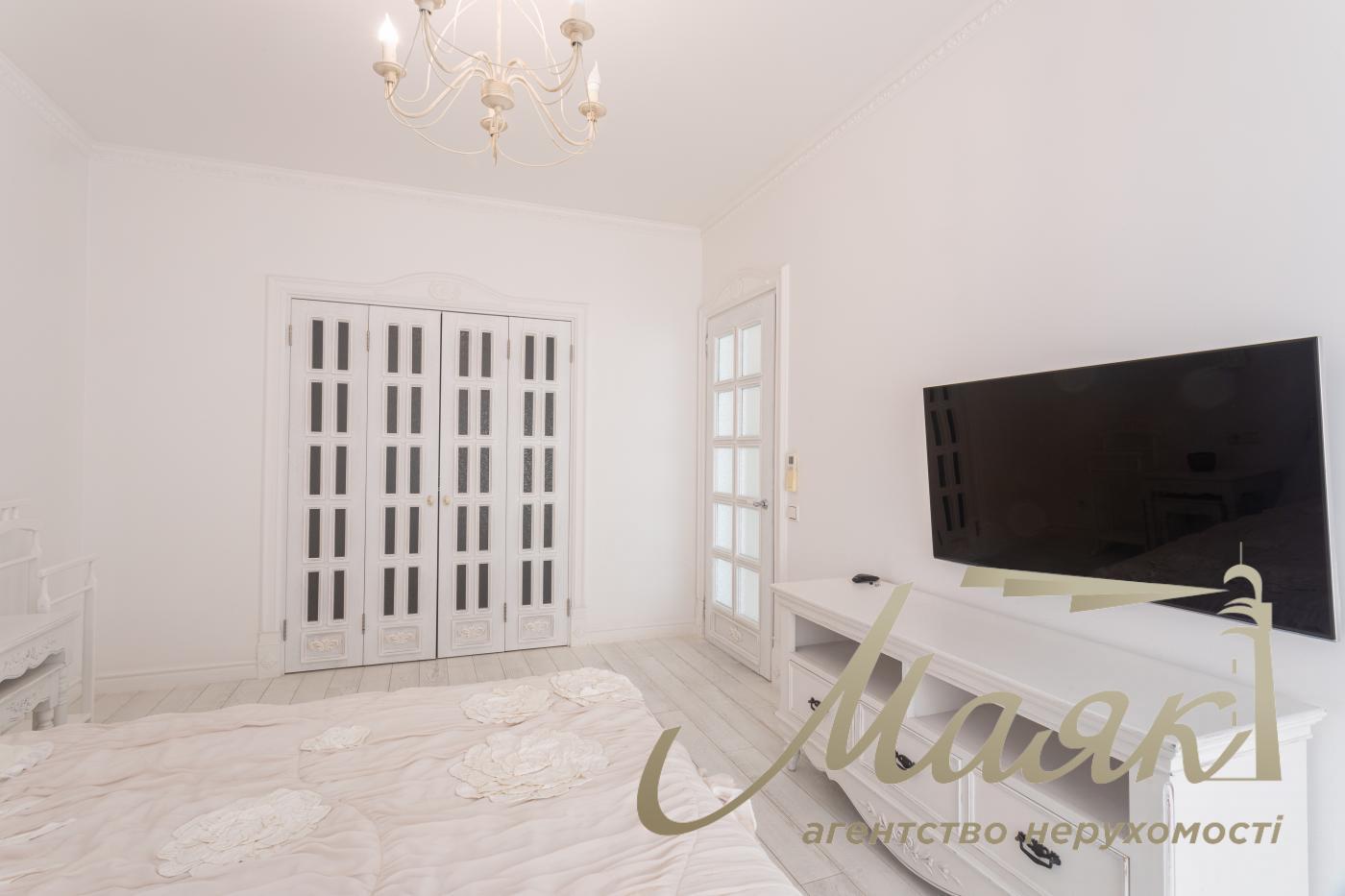 Продаж 3 кімнатної квартири в ЖК Park Avenue, пр-т Голосіївський