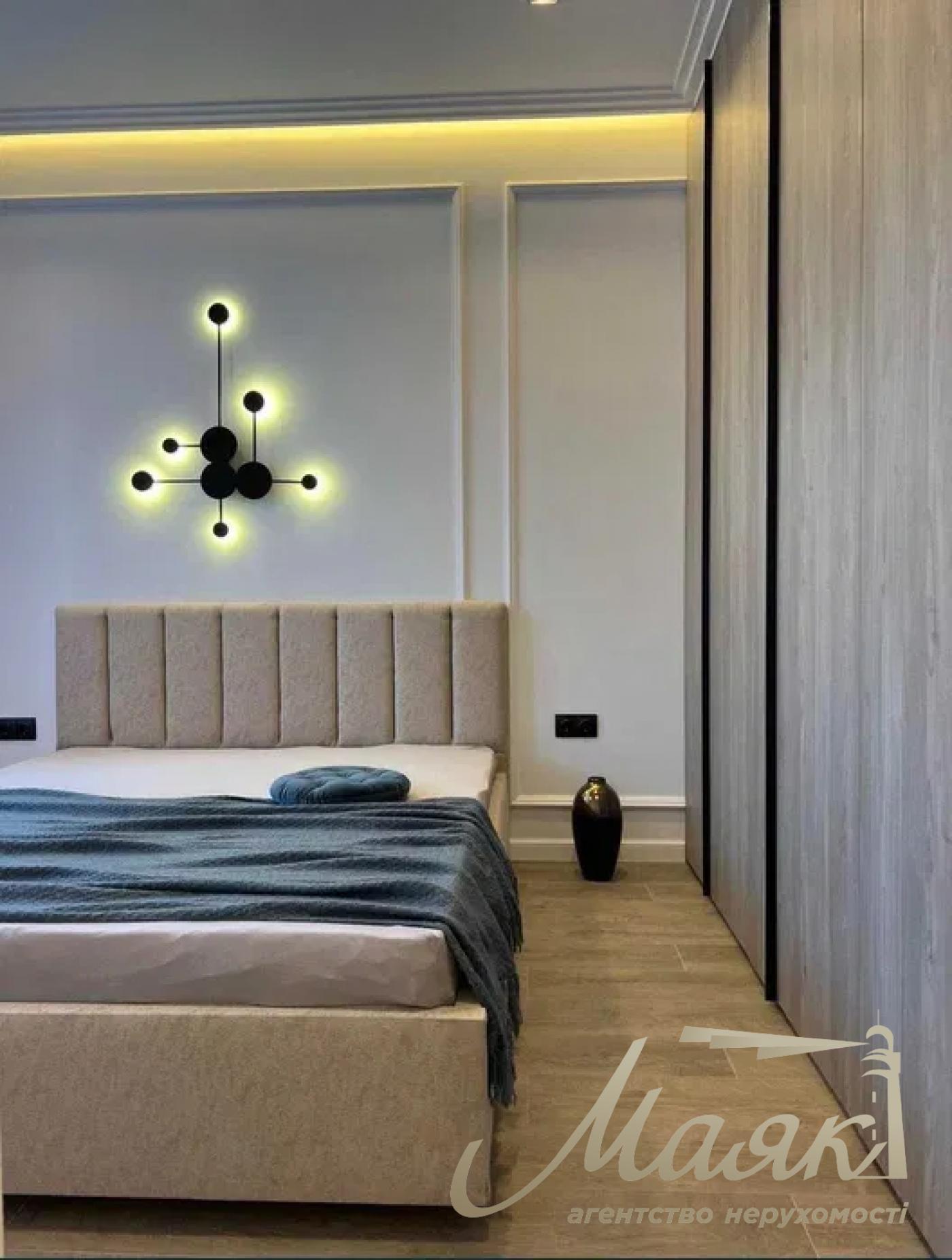 Аренда 2к квартиры 45 м², ул. Михаила Бойчука, ЖК Pechersk Plaza 52