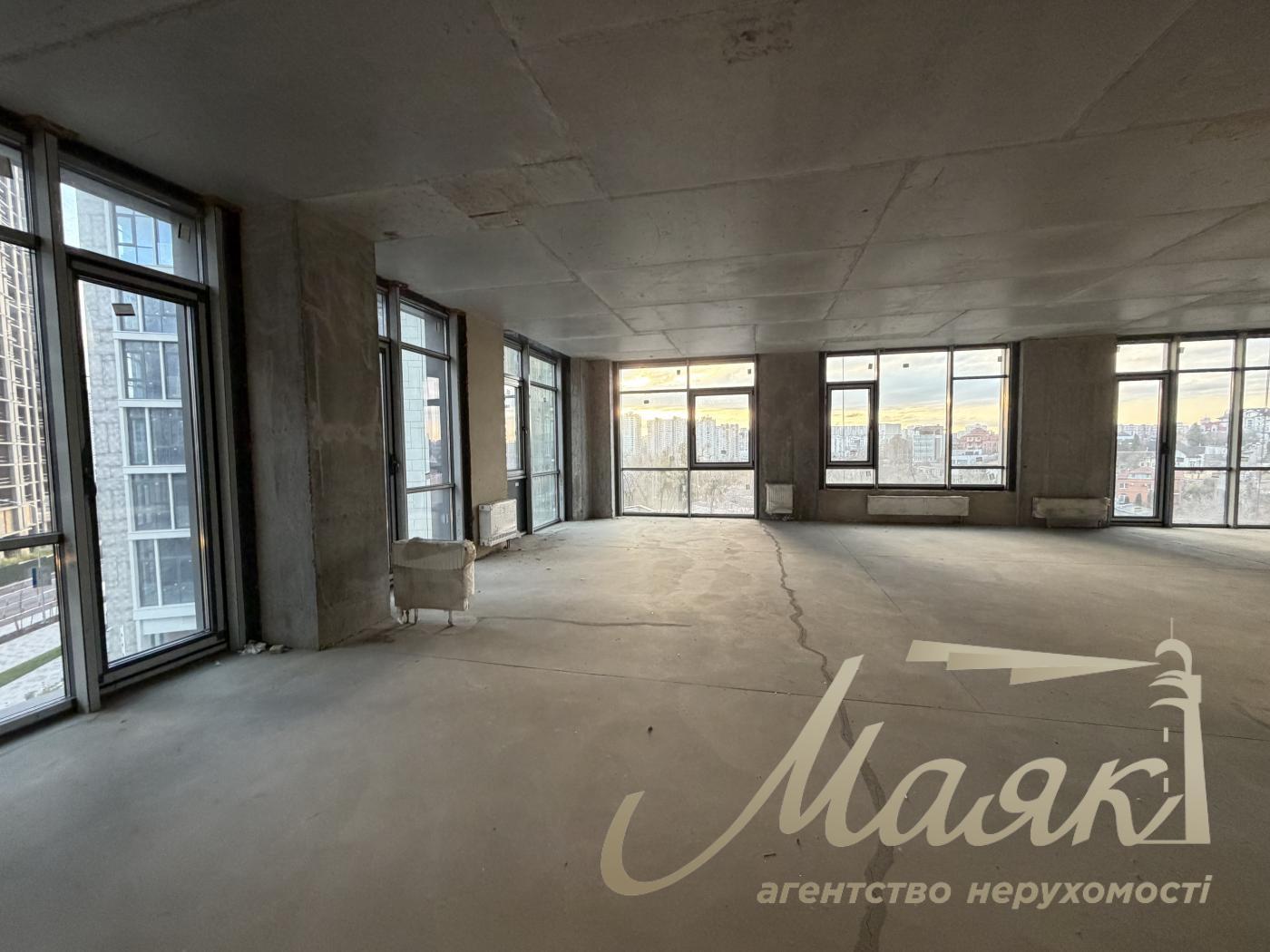 Продаж фасадної комерції в ЖК Новопечерські Липки