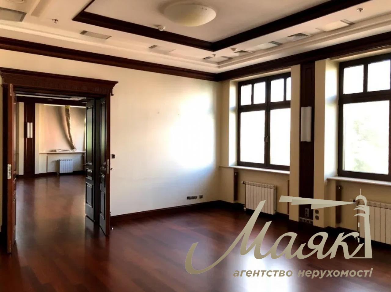 Rent of a building on Pechersk, Nemirovich Danchenko St.
