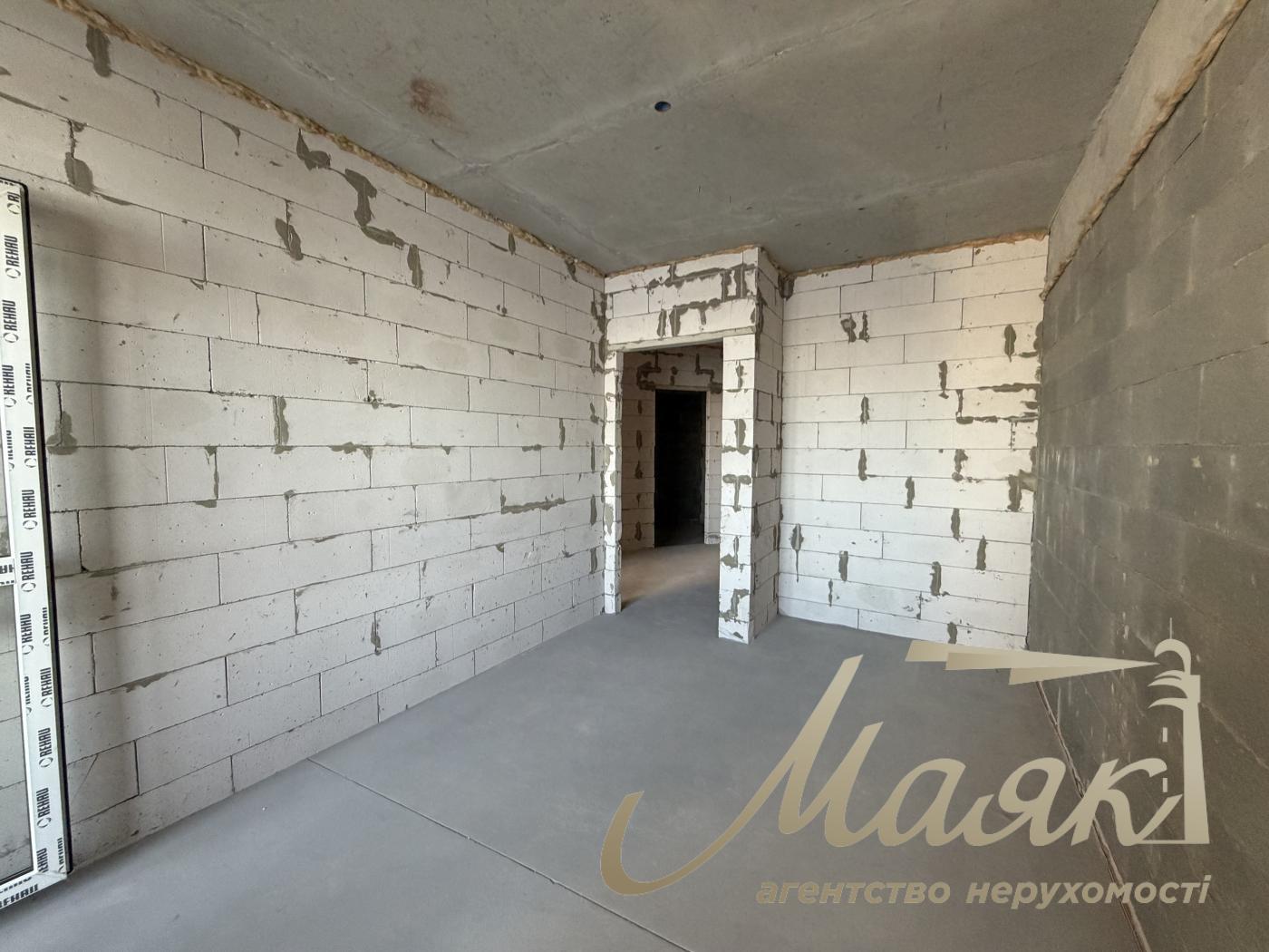 Продаж 2-кімнатної квартири з видом на Дніпро в ЖК GREAT, Осокорки, Київ.