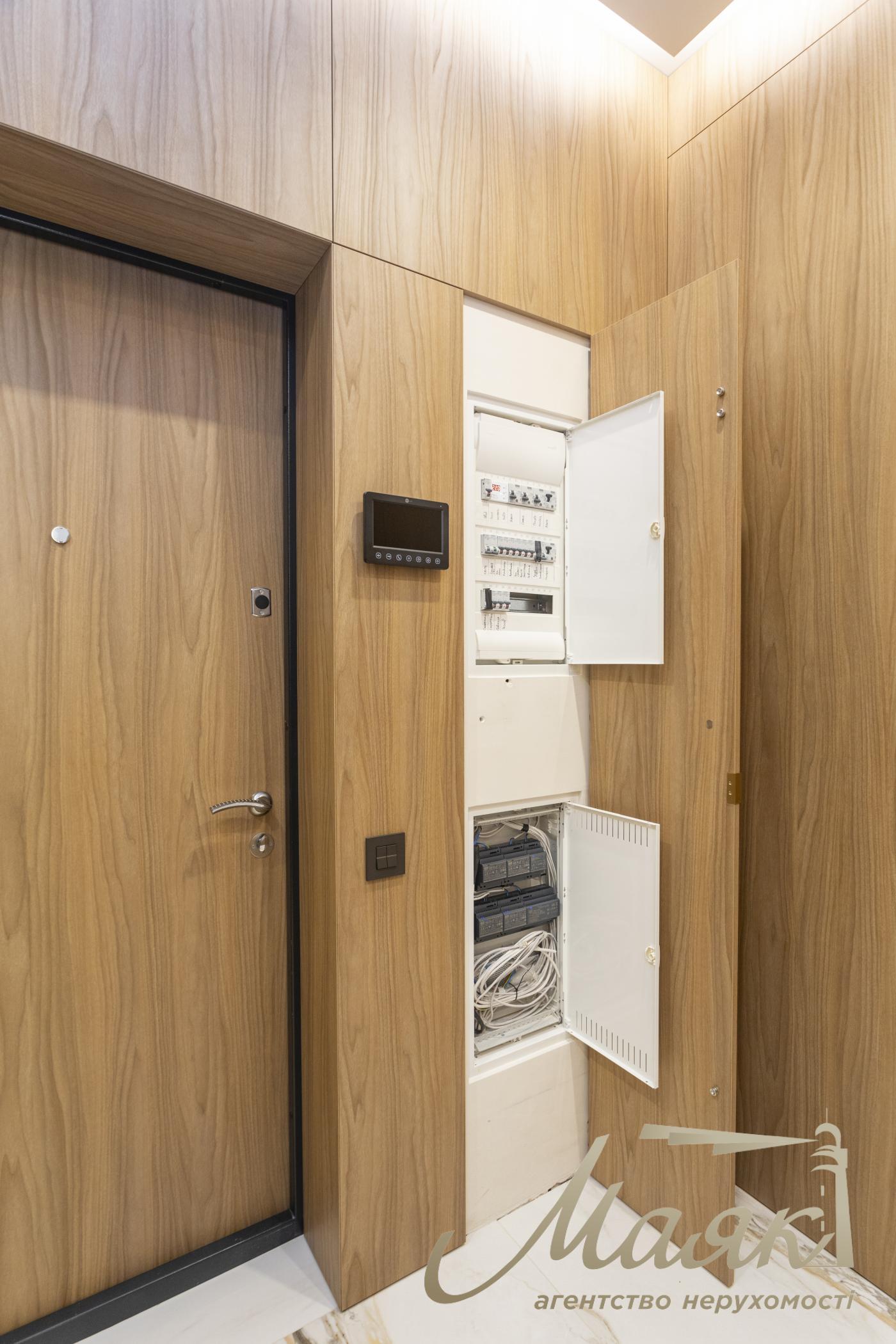 Продажа 2к квартиры 50м2, ЖК Французский квартал 2, ул. Джона Маккейна, Печерський район.