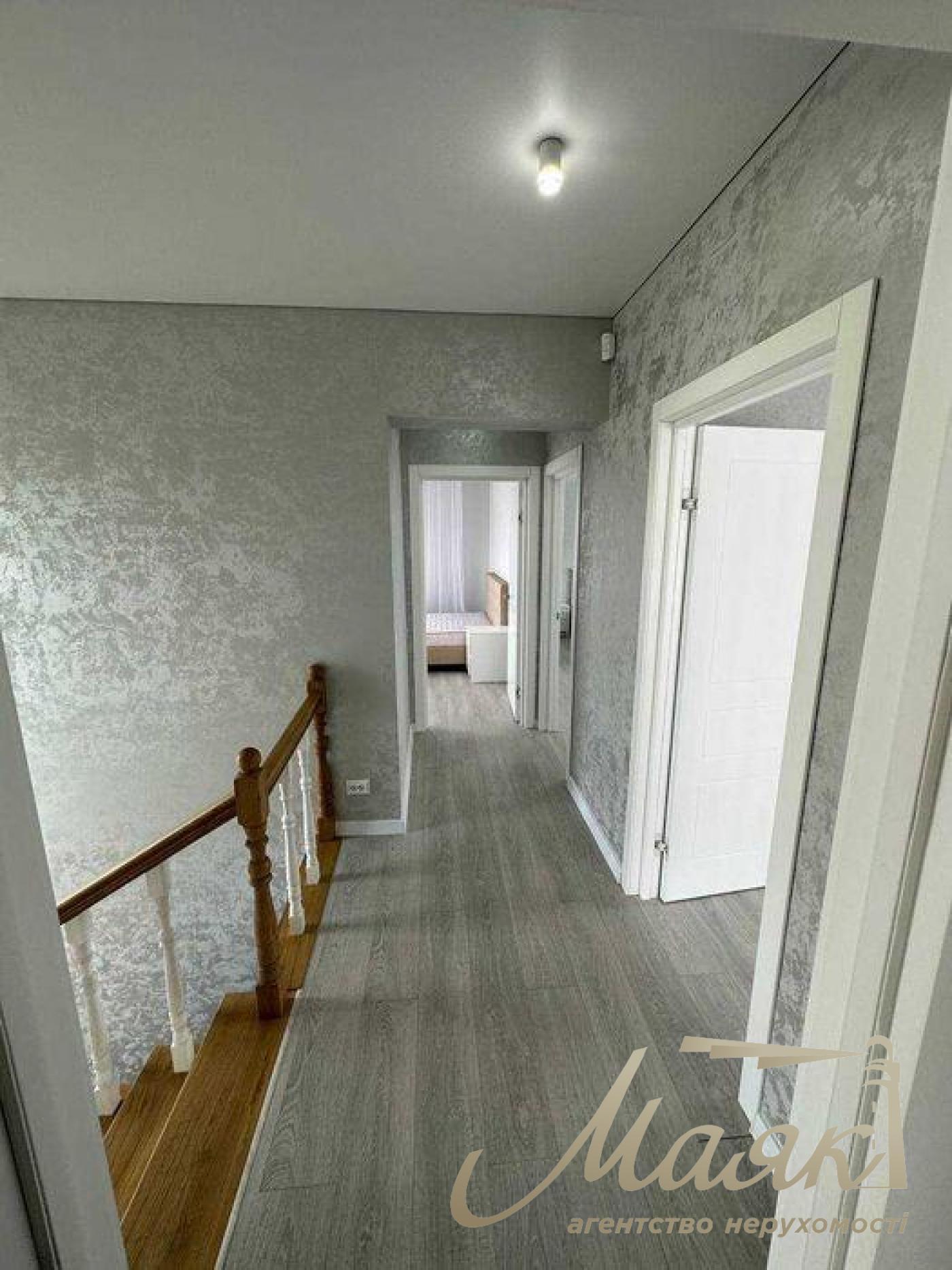 Продаж 2х-поверхового будинку (150м2) с.Гатне