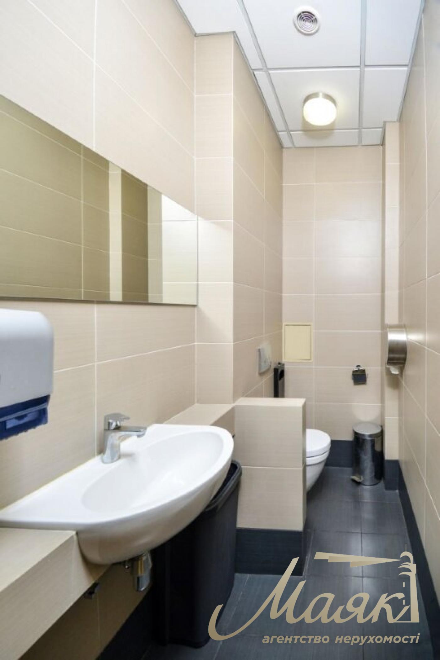 Оренда офісу 330 м2, вул. Антоновича Володимира (Горького) 172, БЦ- "Палладіум Сіті", Голосіївський р-н, Київ