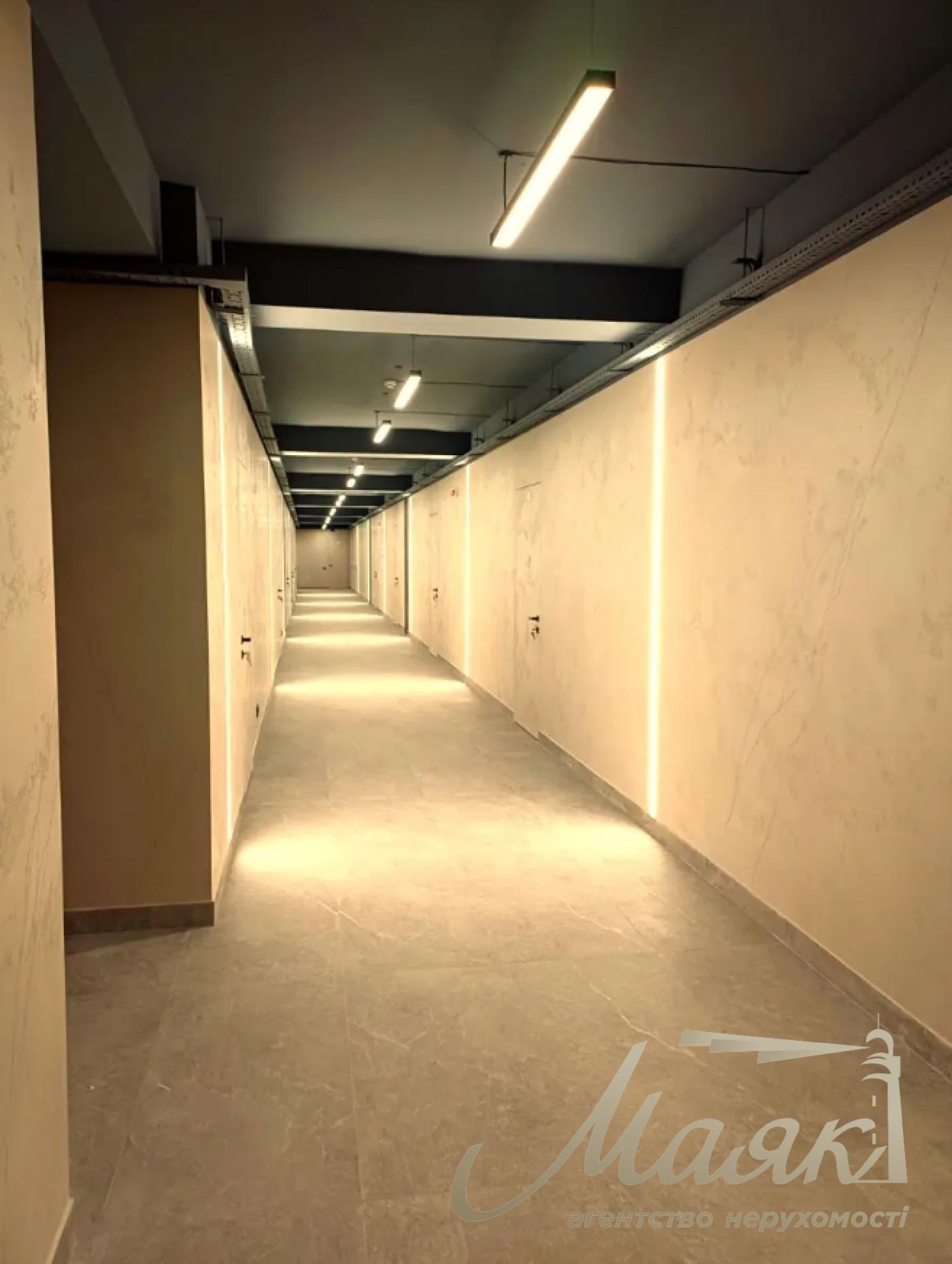 Office for rent 606m2 Preobrazhenska str. Kiev