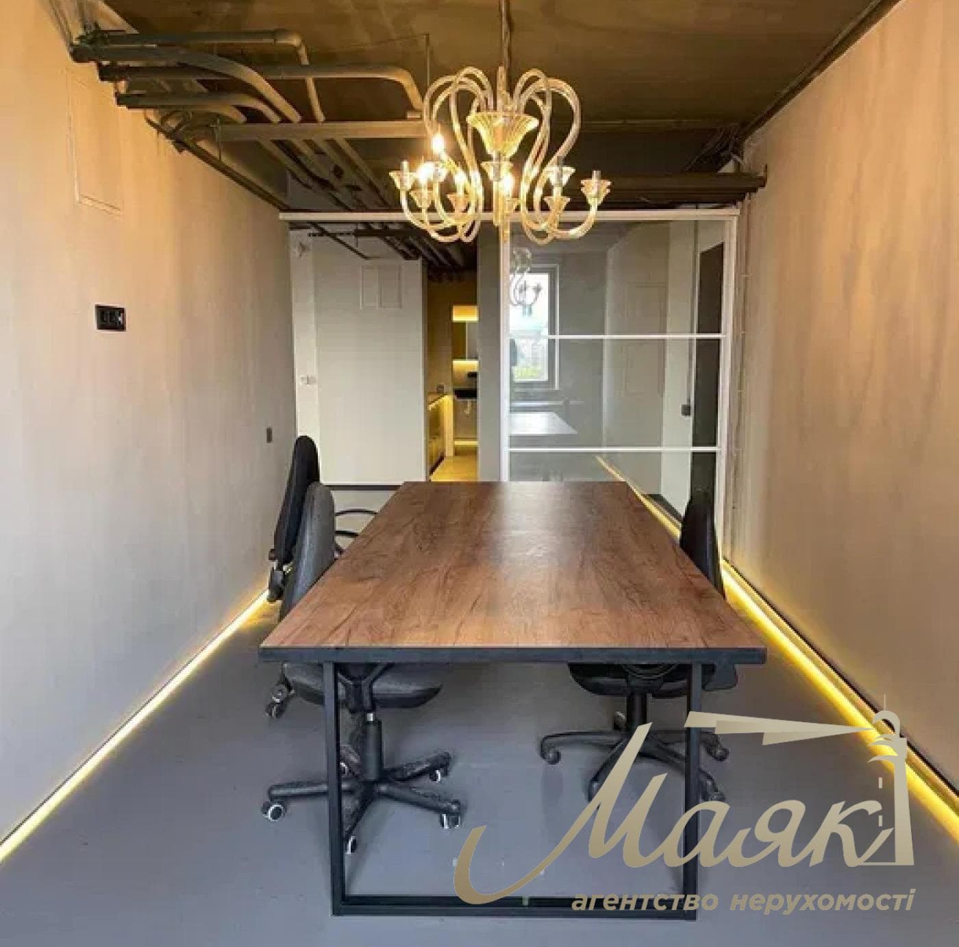 Office space for rent: 260 square meters, Tetris Hall residential complex, Pechersk, Olimpiyska Street