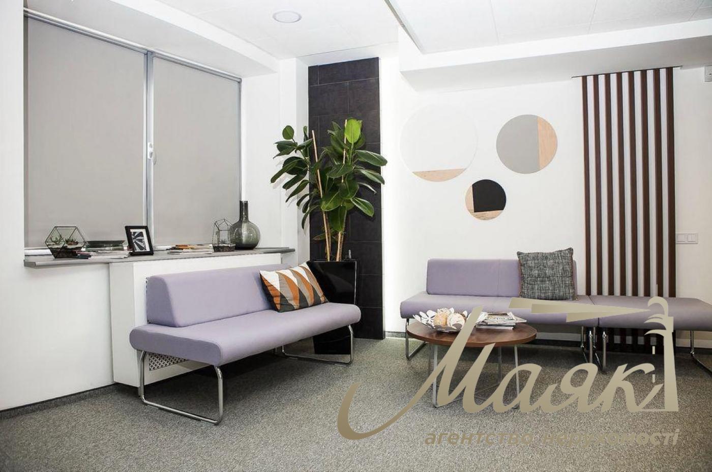 Аренда офиса 860 м.кв. пл.Спортивная, Печерск