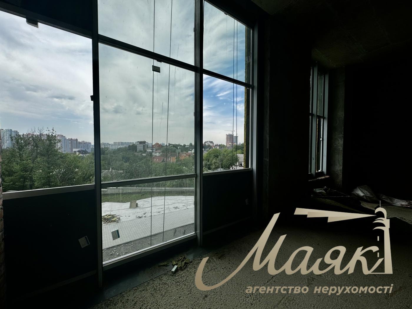 Sale of commercial premises residential complex Novopecherskie Lipki