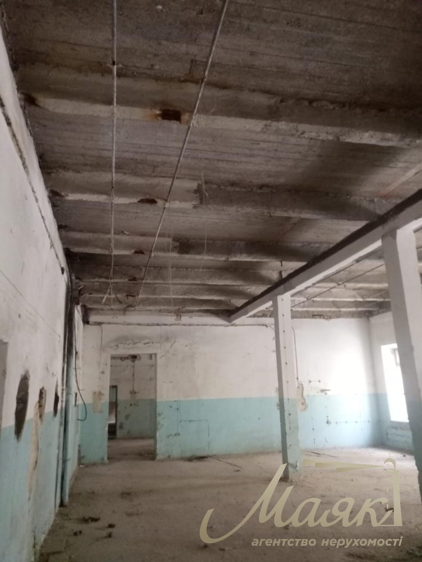 Sale of a building in the center of Kyiv, Levandovskaya street, Pechersk