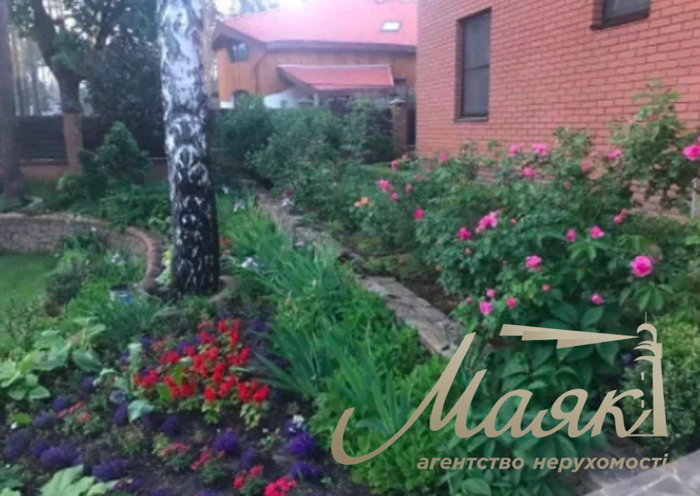 Оренда будинку Пуща Лісова, Мощун, закрите містечко з Лісом та Озером