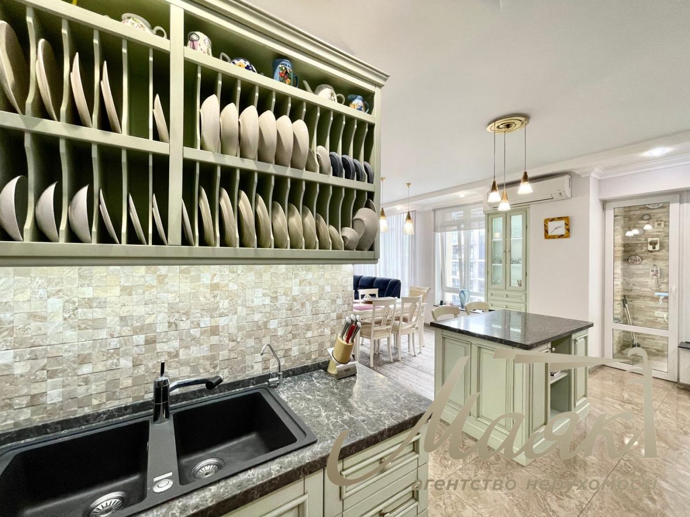 Продаж квартири ЖК "Бульвар фонтанів" вул. Іоанна Павла II (Лумумби Патріса) 6/1 у Києві / A-113188