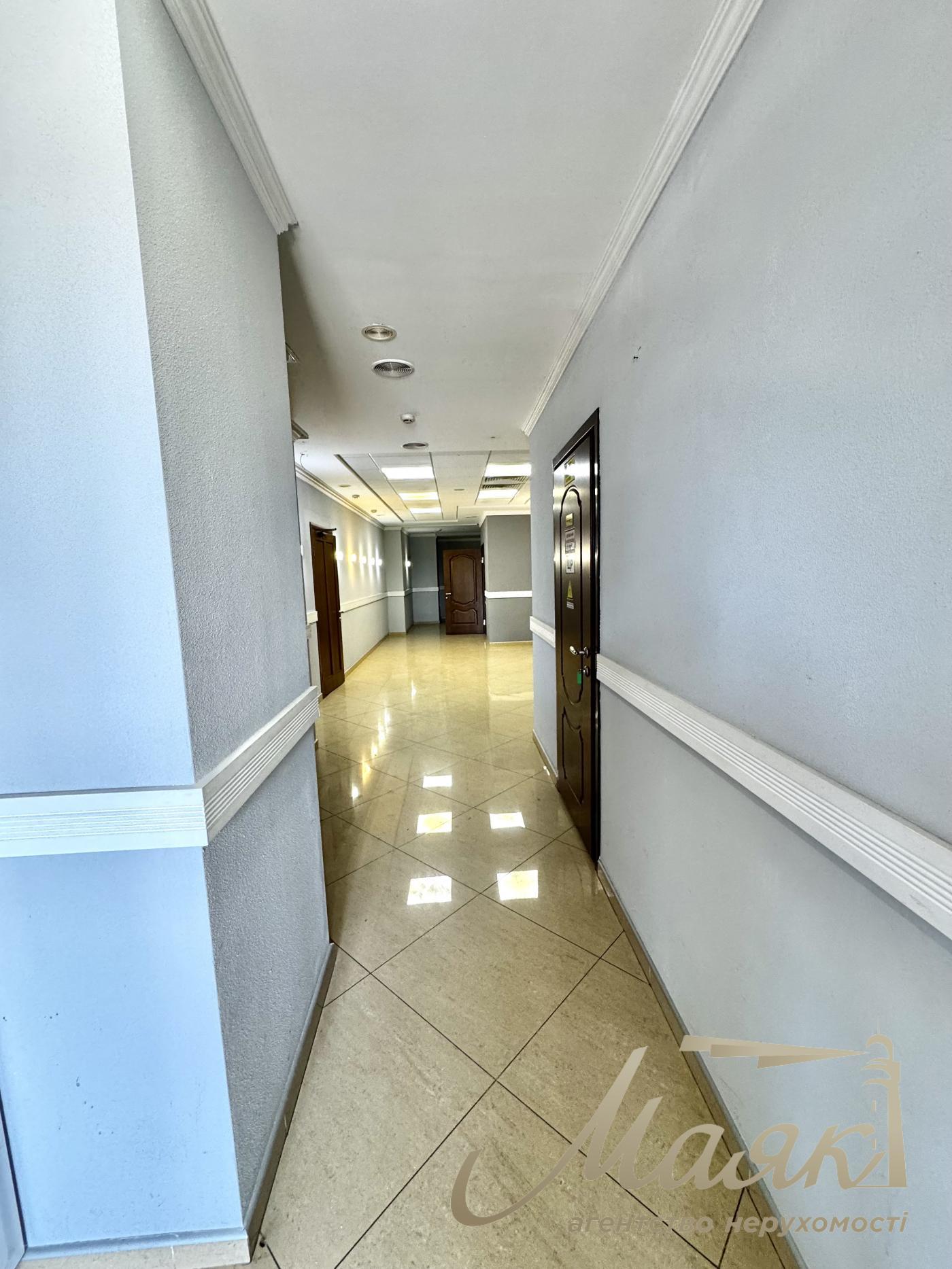 Rent of open-space office 420 sq.m. Business center Sapphire | Pechersk