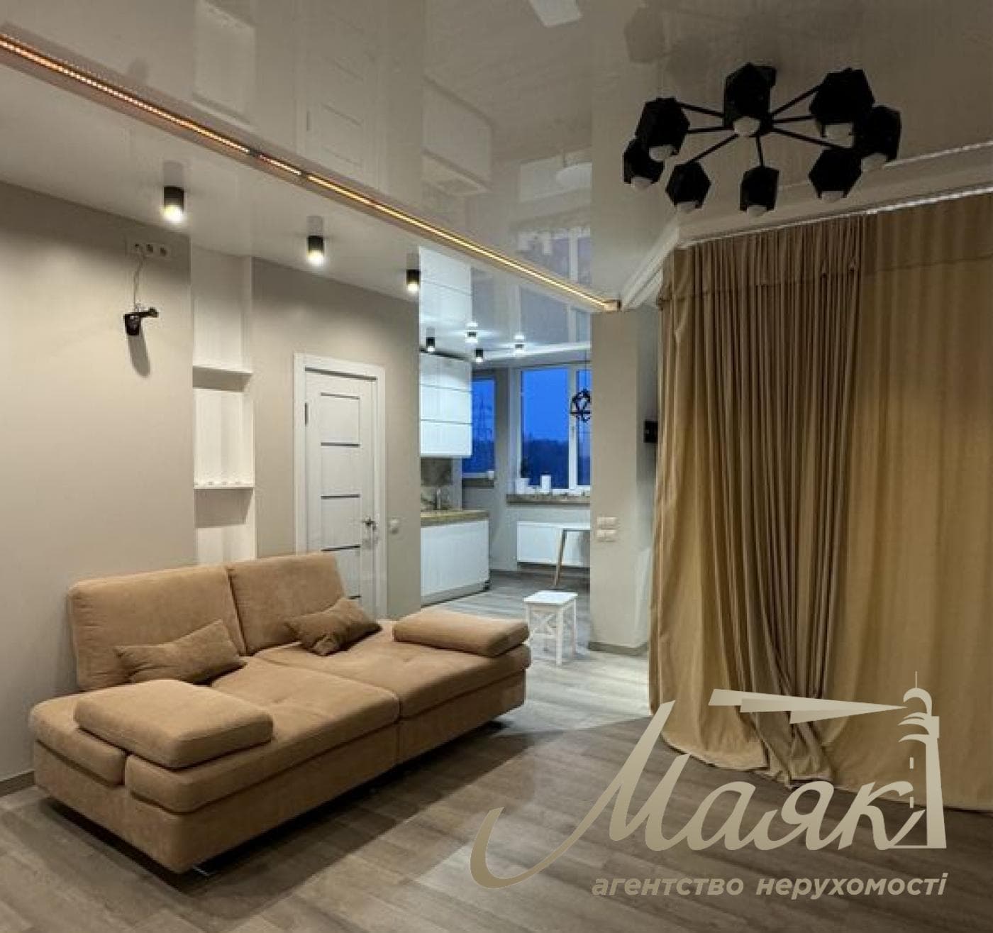 Продаж квартири 1-кімнатної площею 47,7 м² у ЖК SoloPark
