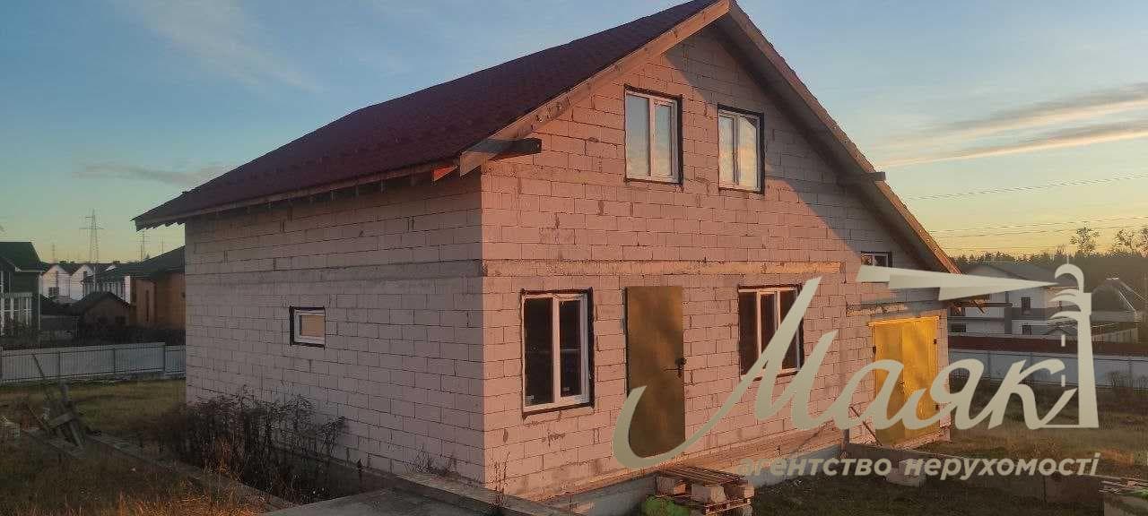 For sale house 160m2 in village Hotov, 5 km from Kiev, Kiev region, Obukhiv direction.