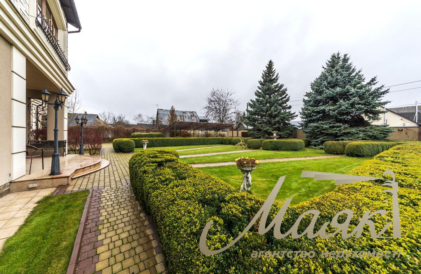 Продажа элитного дома 631м2 в Киеве, Голосеевский р-н, с.Вита-Литовская, пров. Залужный