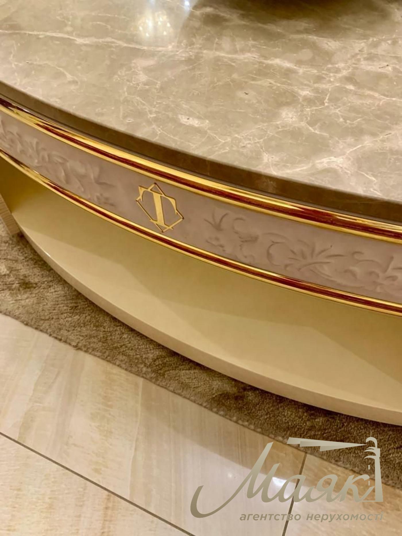 Продаж 4к квартири бульвар Лесі Українки, Печерськ