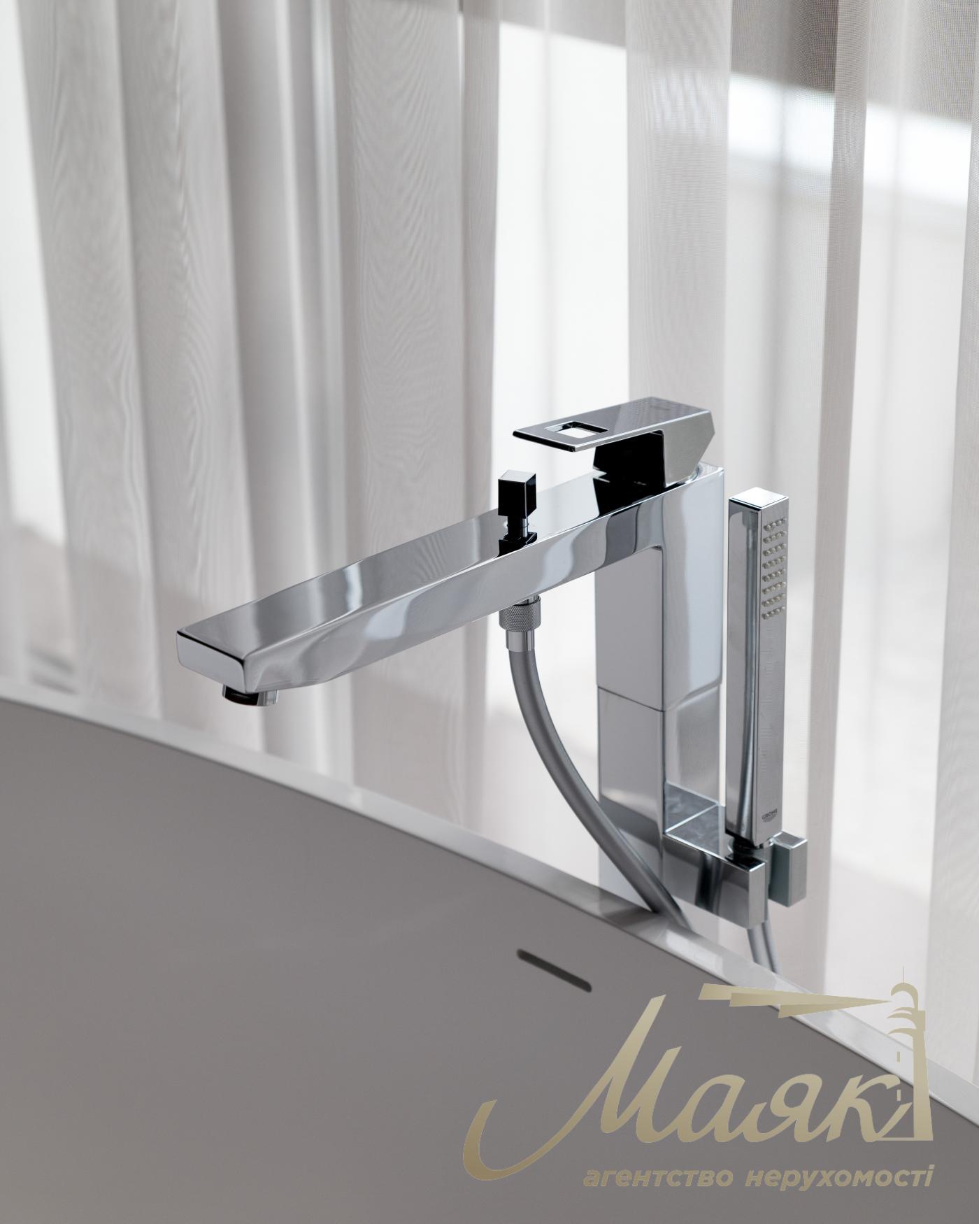 Sale of 2-storey townhouse 296m2, (3.5 hundredths) Kozin