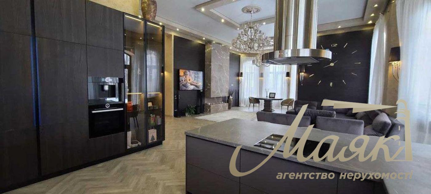 Оренда одноповерхового будинку 250 м² в с. Віта-Поштова в марокканському стилі, Київська область