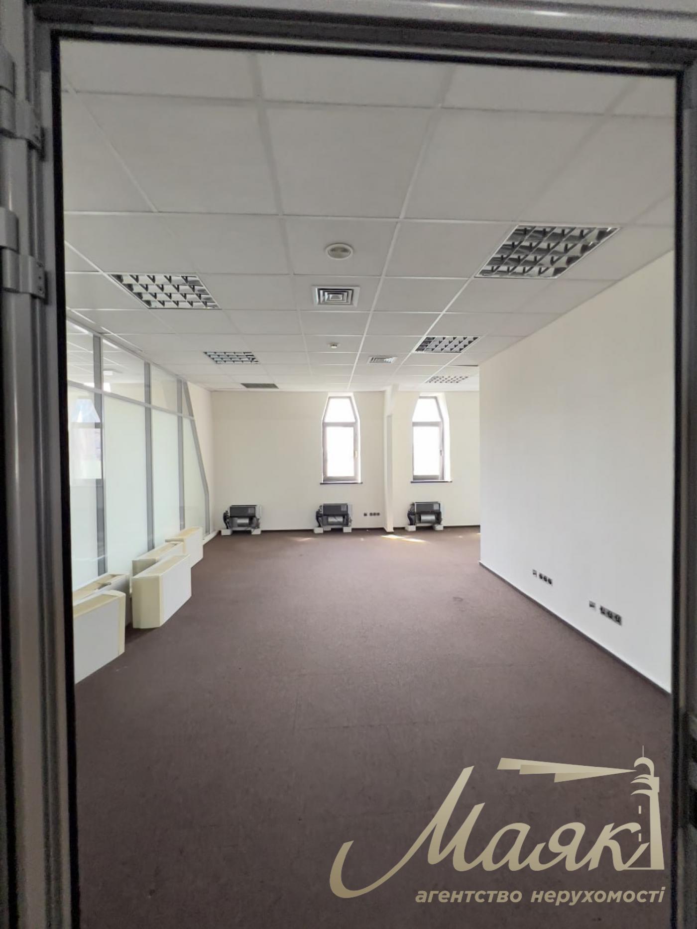 Оренда офісу в БЦ Ярославів Вал 23, Золоті Ворота, Центр.