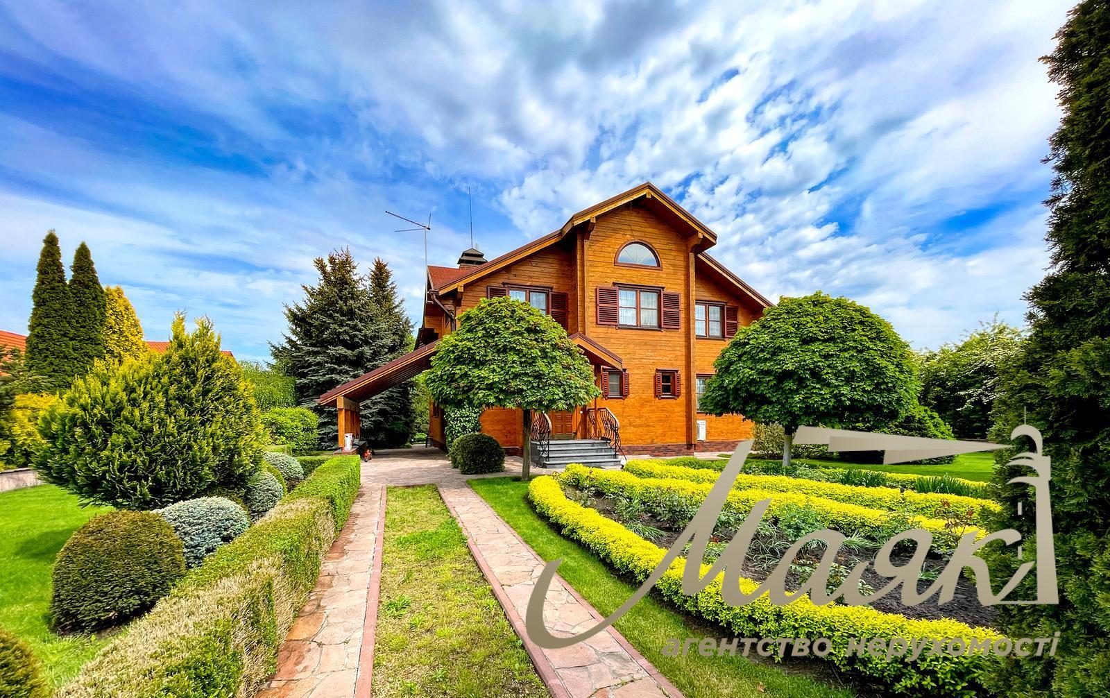 Оренда 2х-поверхового будинку 200 м² с. Нові Безрадичі (Романків), Новообухівська траса, Київська область, Обухівський район.