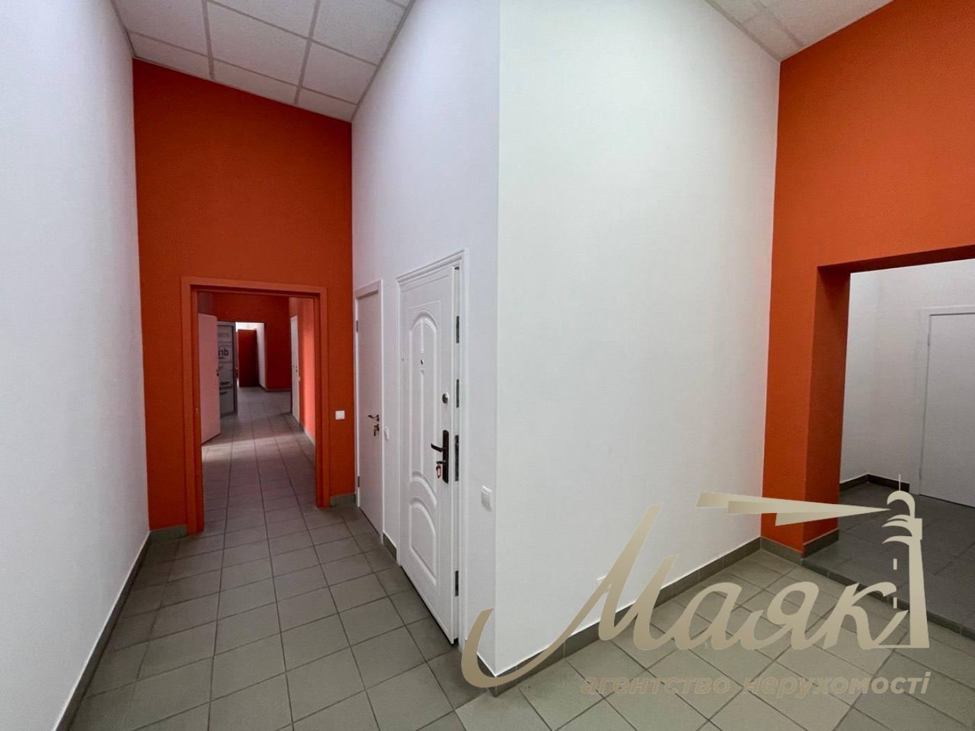 Оренда офісного приміщення 560м2, вул. Лаврська, Печерськ