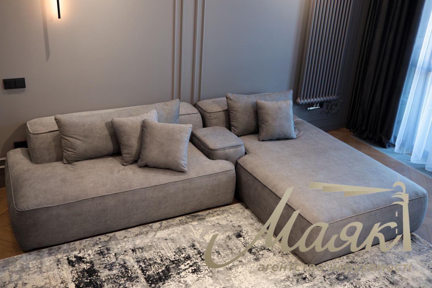 Sale of a 2-room apartment in the residential complex Crystal Park Tower, Shevchenkivskyi district