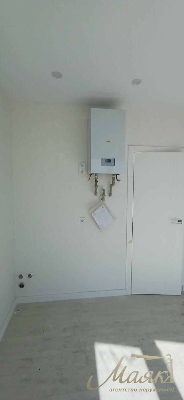 Продаж 2к квартири ЖК Метрополіс, вул. Академіка Заболотного, Іподром