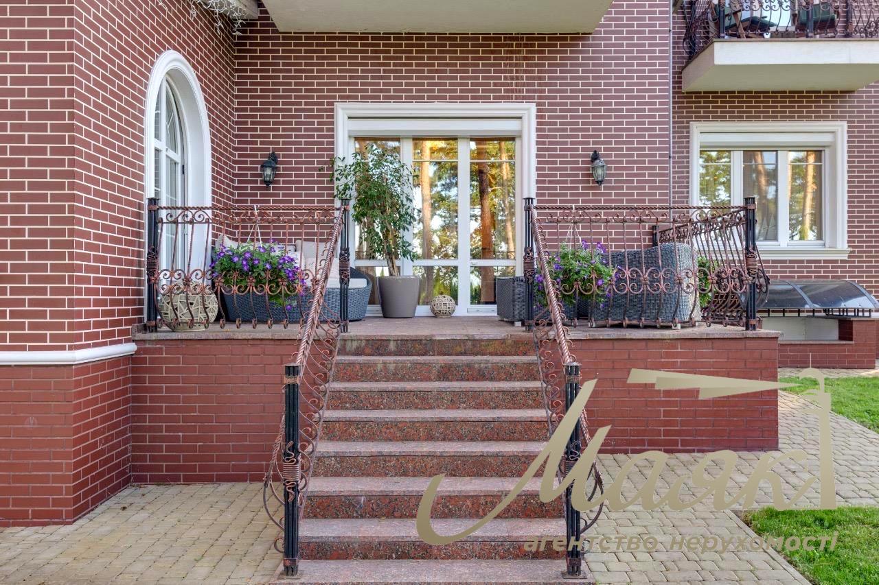 Оренда будинку в Конча-Заспі, КМ "Французьке містечко" 650 м² ділянка 30 соток вул. Лісова