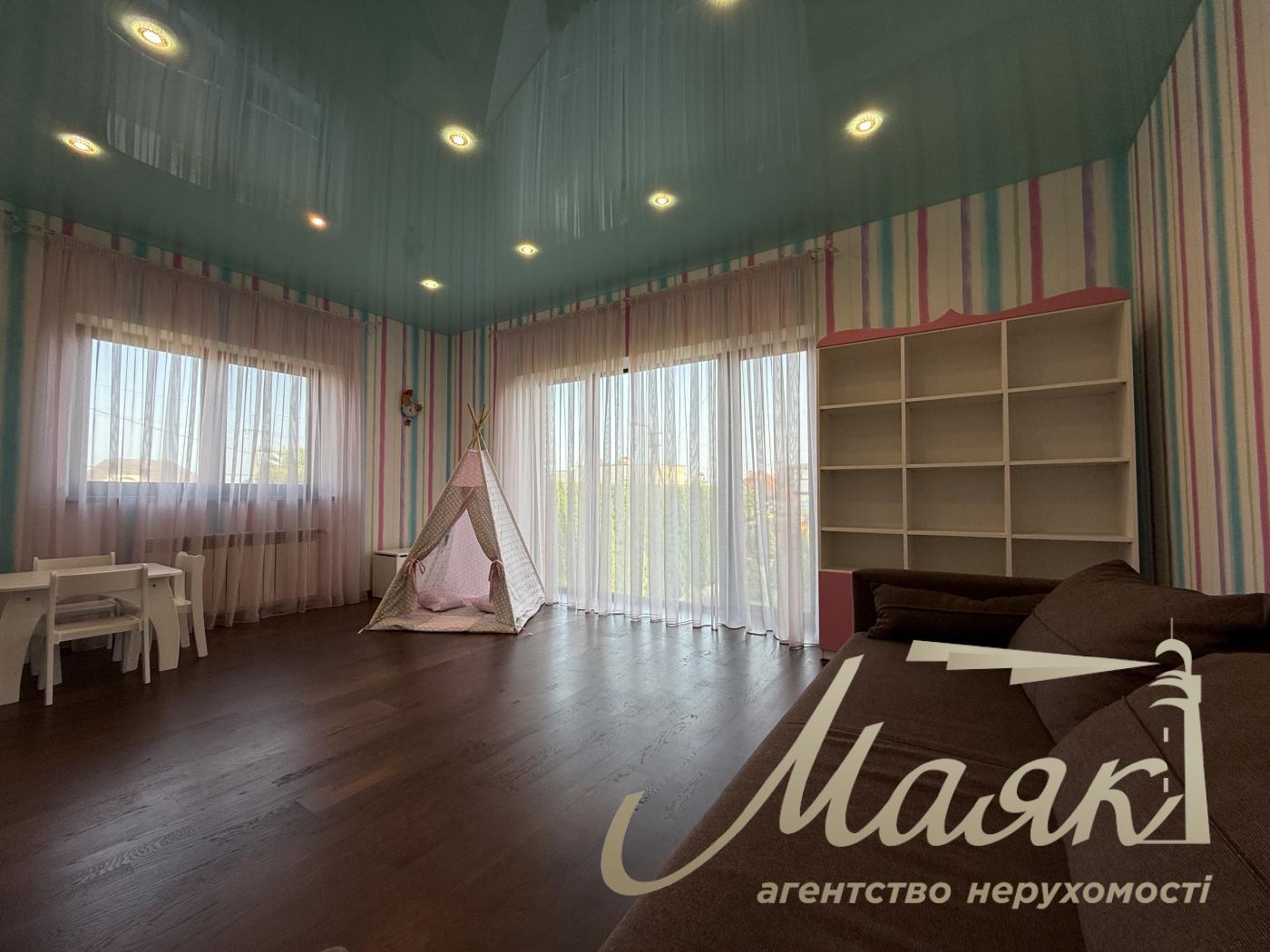 Оренда будинку 400 кв.м з тенісним кортом, великою зеленою територією | Бориспільський район| с.Гора