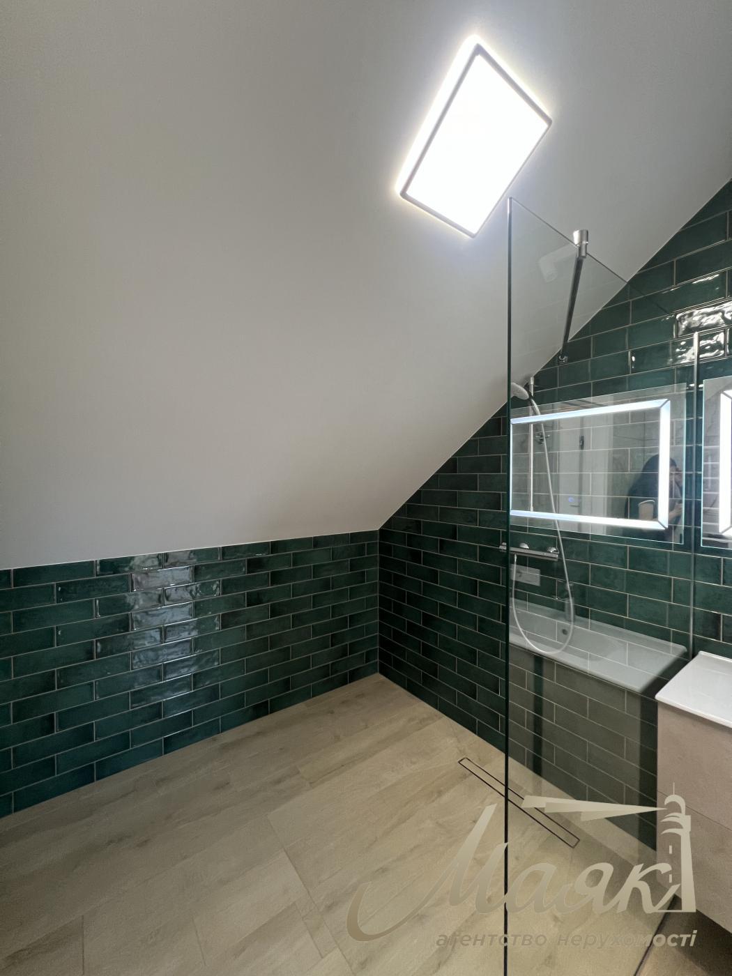 Rent 3-storey duplex 270m2, Kozin