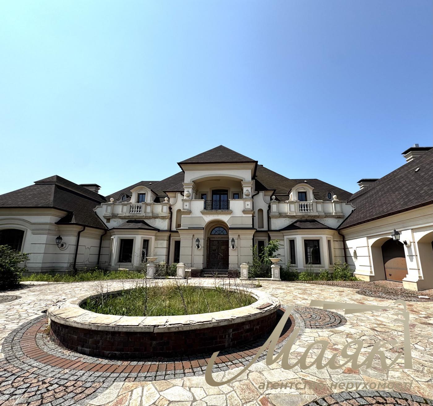 Продаж будинку біля води 1200 кв.м у Кончі-Заспі | Свій пляж і вихід до води