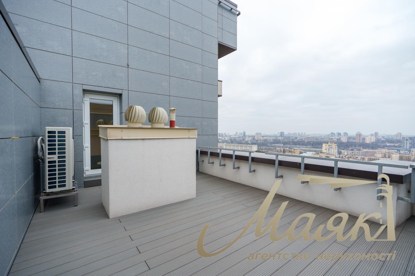 Продаж офісу з терасою ЖК Crystal Park Tower, пр. Перемоги (Берестейський)