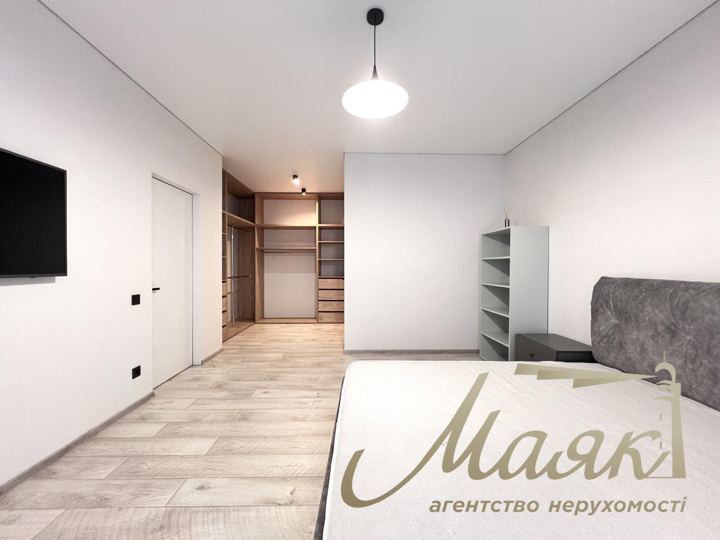 Rent 2-storey house 157m2, Goloseevsky district