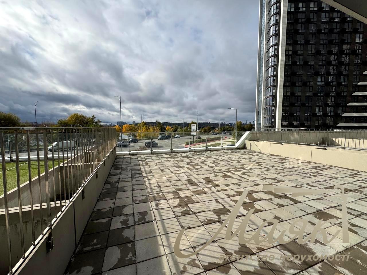 Оренда офісу 100М2 в ЖК Great, Дніпровська набережна 15-К